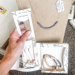 Sseko Ugandan hand rolled paper bead jewelry